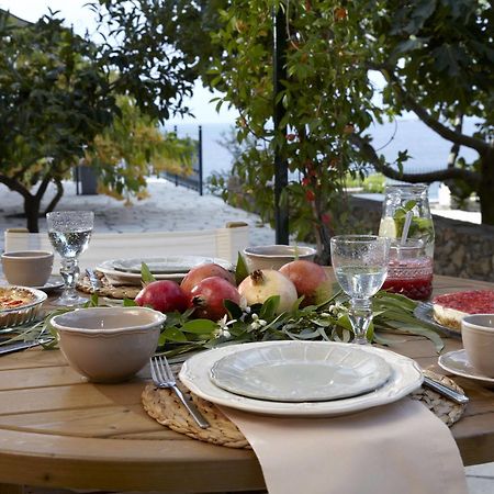 Avra Private Suites Ласси Экстерьер фото