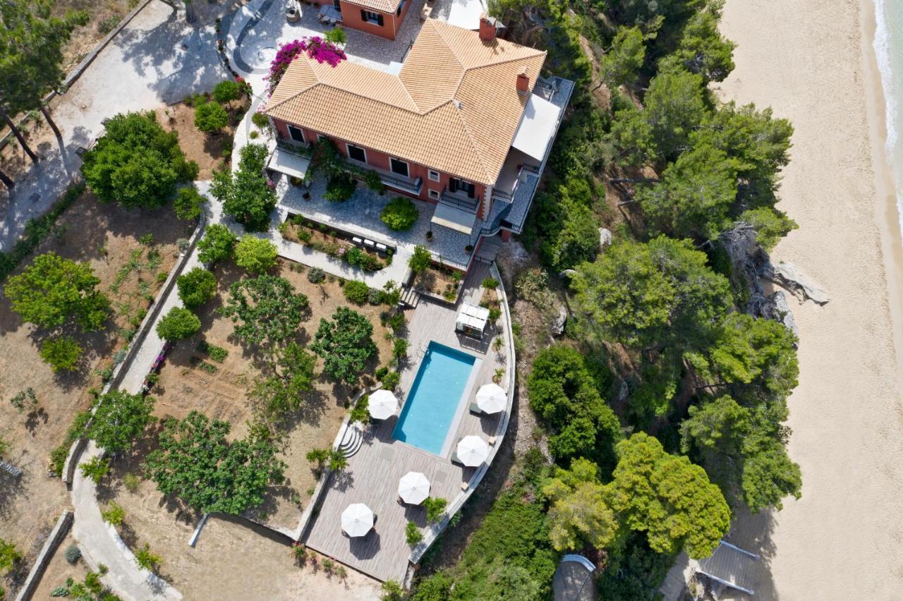 Avra Private Suites Ласси Экстерьер фото