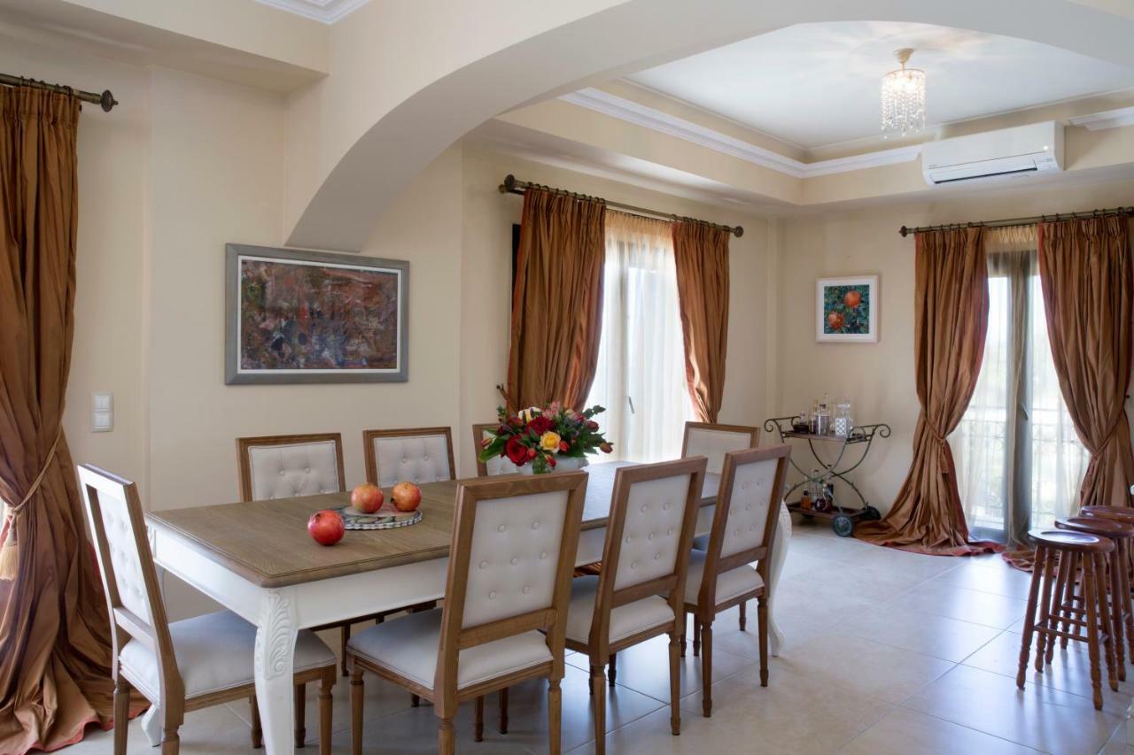 Avra Private Suites Ласси Экстерьер фото