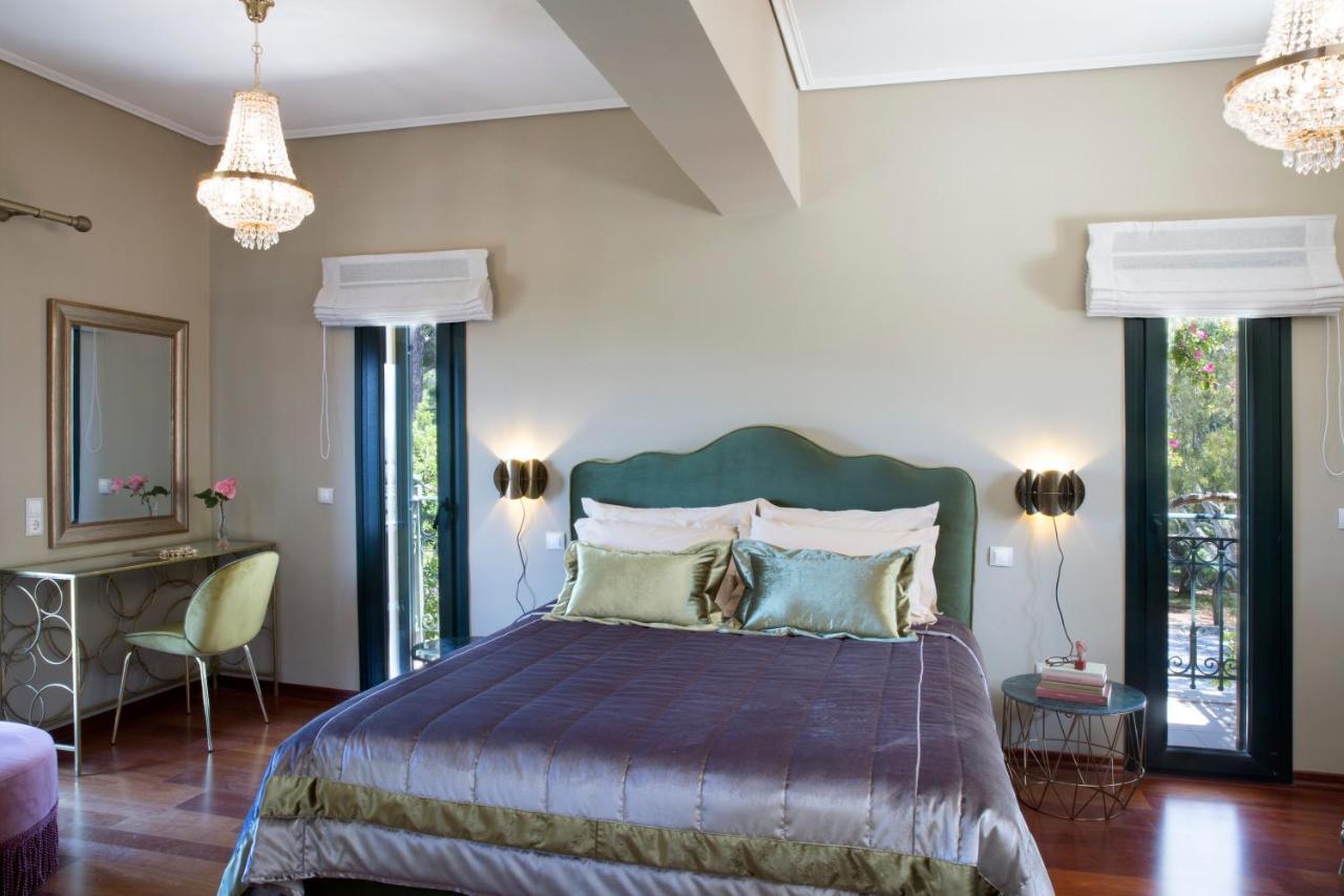 Avra Private Suites Ласси Экстерьер фото
